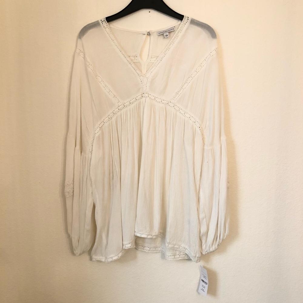 SIGNATURE STUDIO BOHO TOP WHITE CROCHET TRIM SZ LG